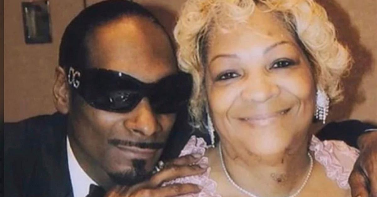 Snoop Dogg and mom Beverly Tate