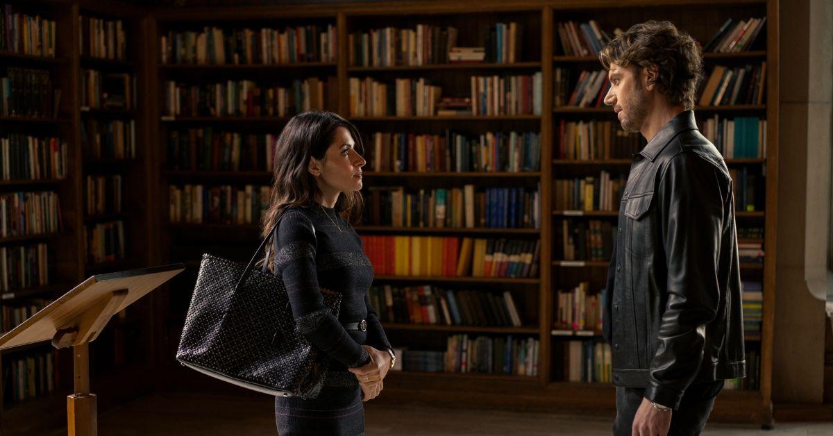 (l-r): Sarah Shahi and Adam Demos as Billie and Brad 'Sex/Life'