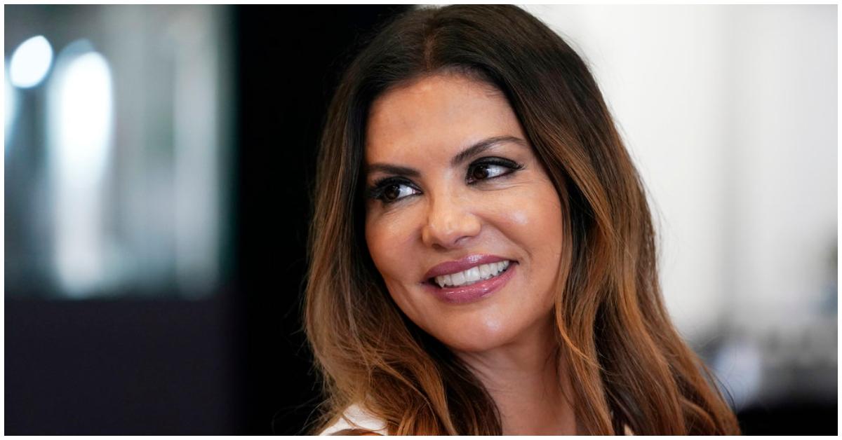 Adriana de Moura