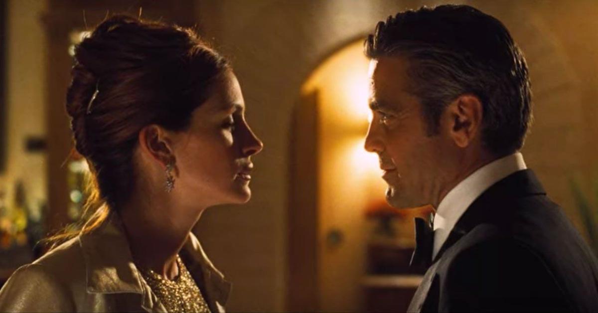 Julia Roberts and George Clooney in a scene from 'Ocean's Eleven.'